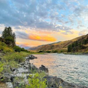 Majestic Salmon River (River of no Return)