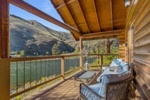 AirBNB near White Bird Idaho