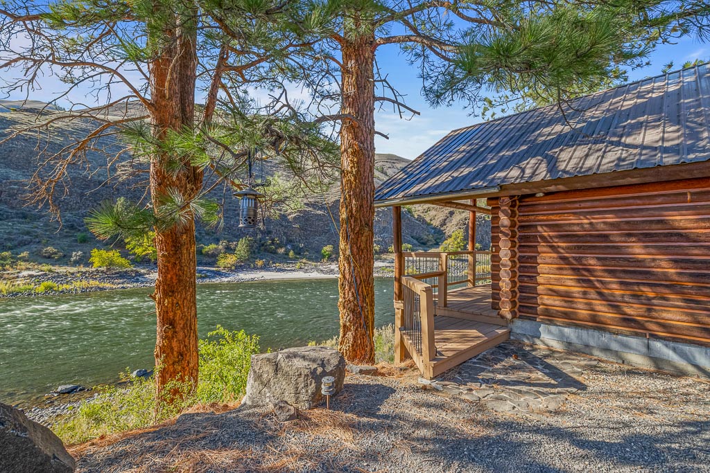 AirBNB near White Bird Idaho