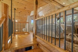 Airbnb cabin 3 near White Bird ID with Salmon River Frontage