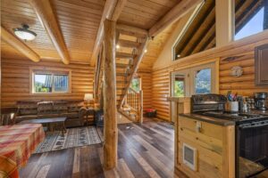 Airbnb cabin 3 near White Bird ID with Salmon River Frontage