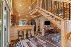 Airbnb cabin 3 near White Bird ID with Salmon River Frontage