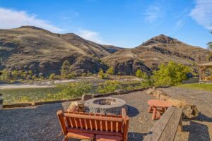 Airbnb cabin 3 near White Bird ID with Salmon River Frontage